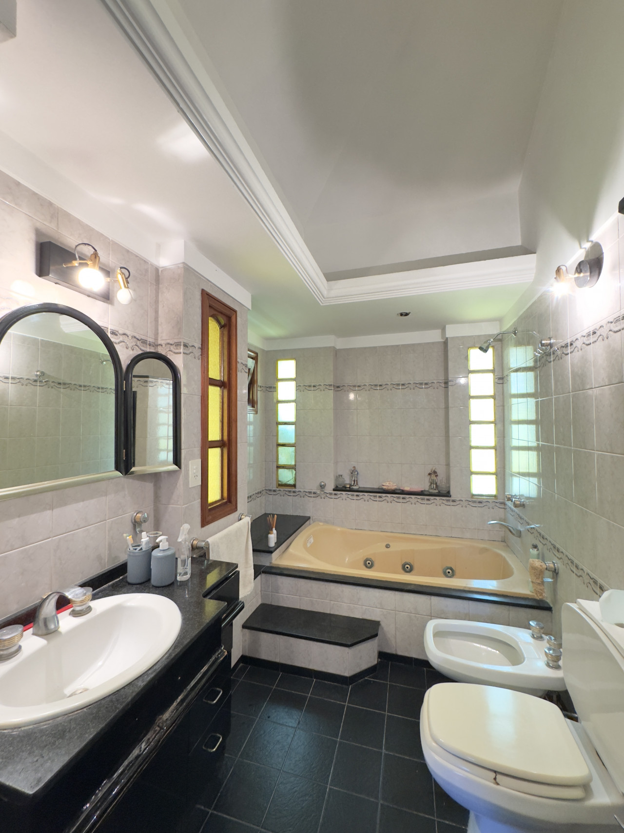 BAÑO EN SUITE