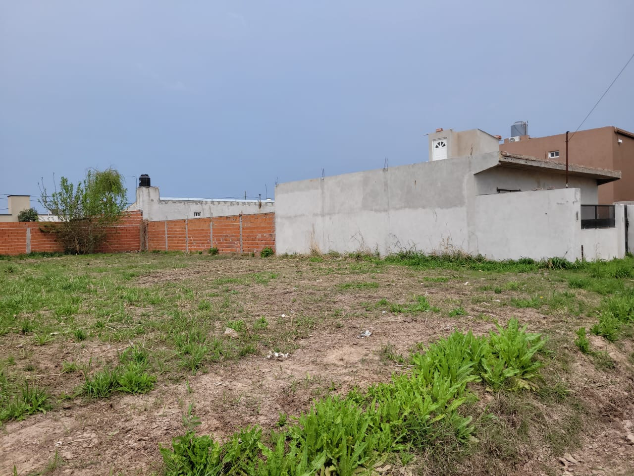 VENTA DE LOTE EN "LA CAUTIVA" DERQUI-PILAR