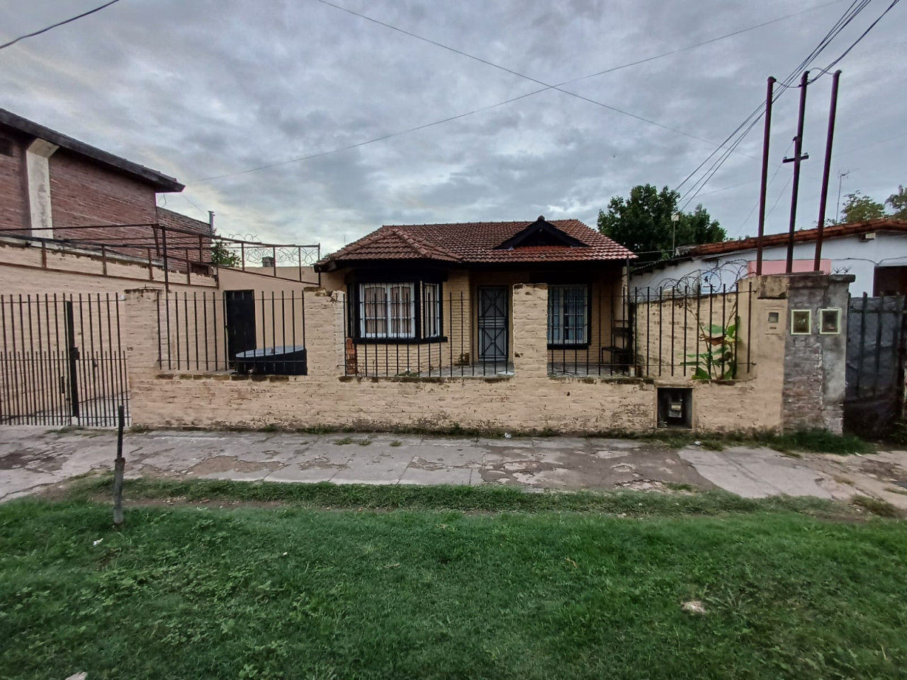 VENTA CASA EN SAN MIGUEL OESTE