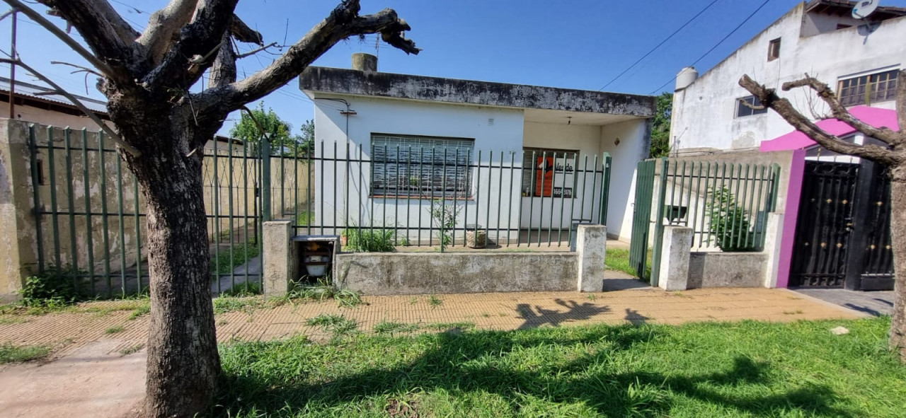 Casa APTA CREDITO con lindo terreno y buena ubicacion en San Miguel